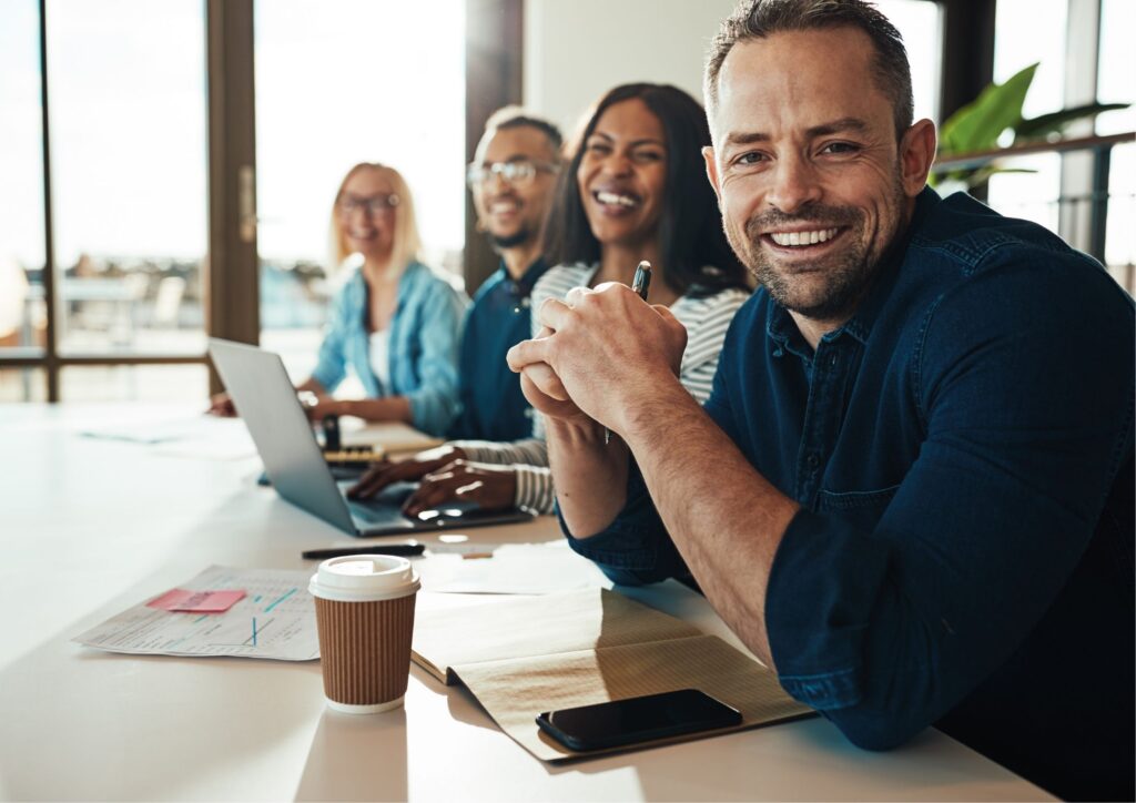 Comentarios reales que inspiran. Community manager: Experto en redes sociales